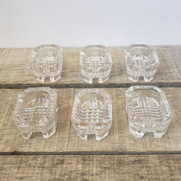 VINTAGE Set Of 6 Cut Glass Footed Individual Salt Cellars - Picture 1 of 7